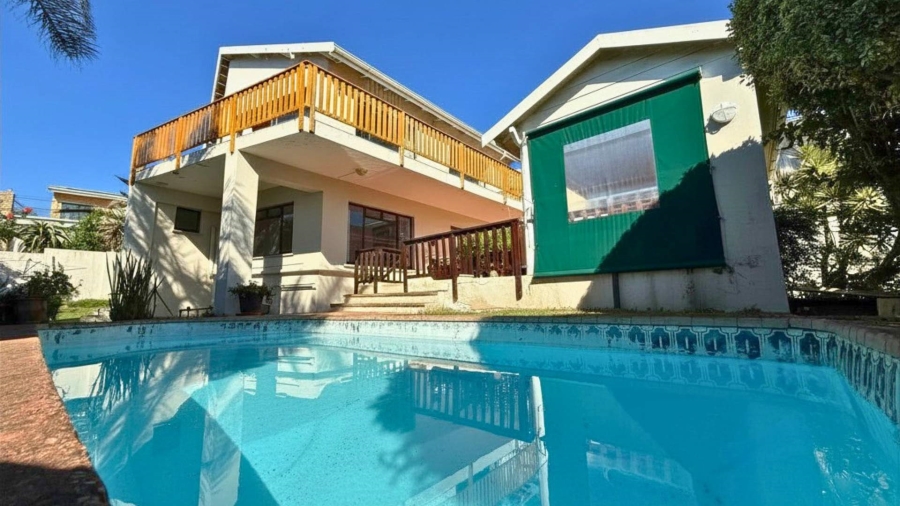 5 Bedroom Property for Sale in Kenton On Sea Eastern Cape